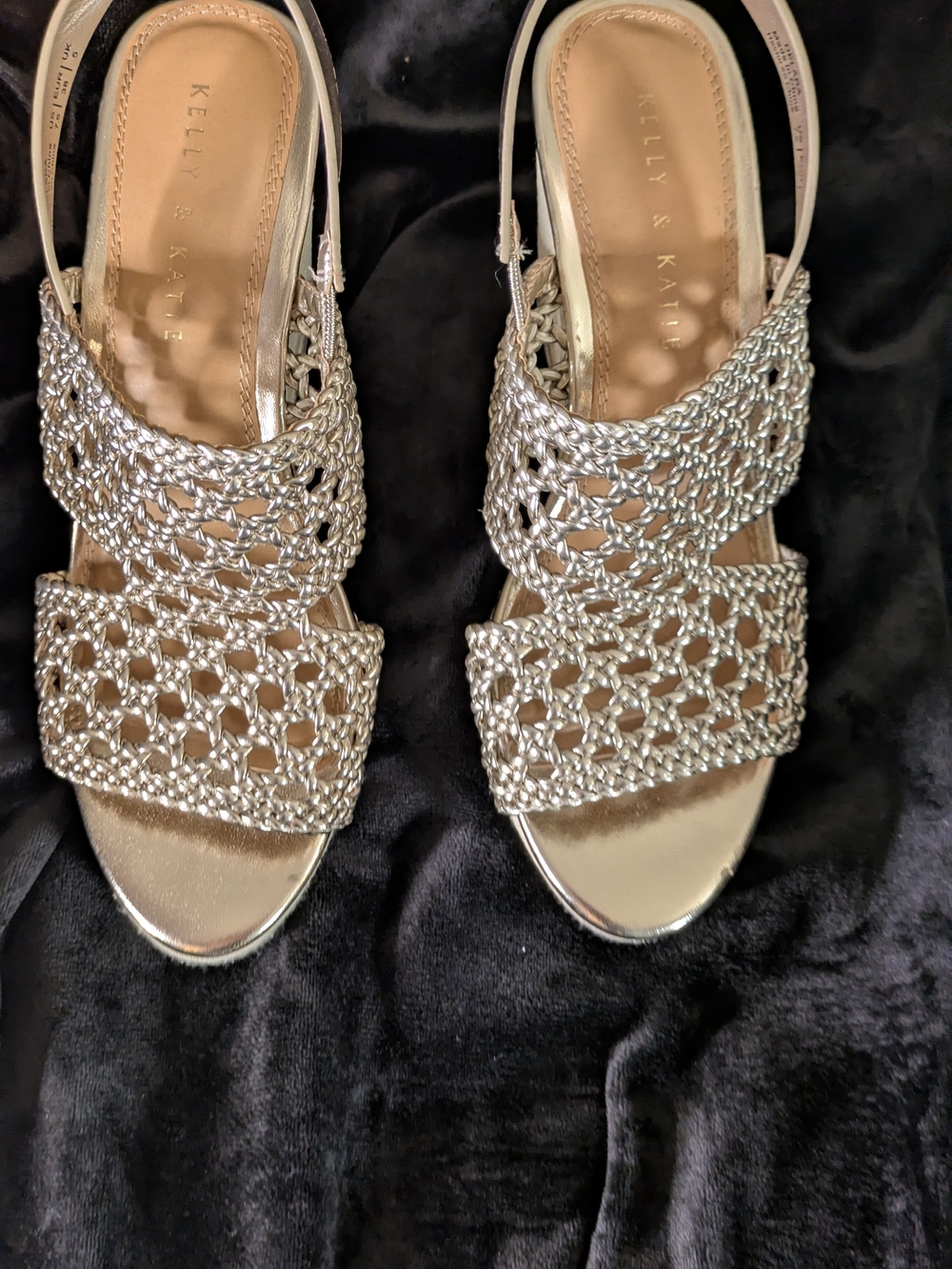 Kelly & Katie metallic gold braided wedge sandals slingback straps, size 7.5